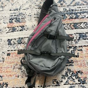 Patagonia Atom Sling